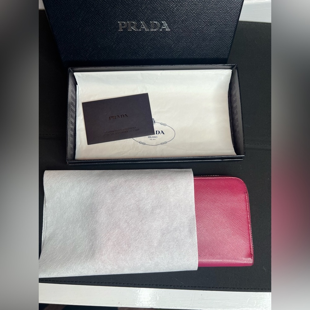 PRADA wallet - Picture 13 of 13